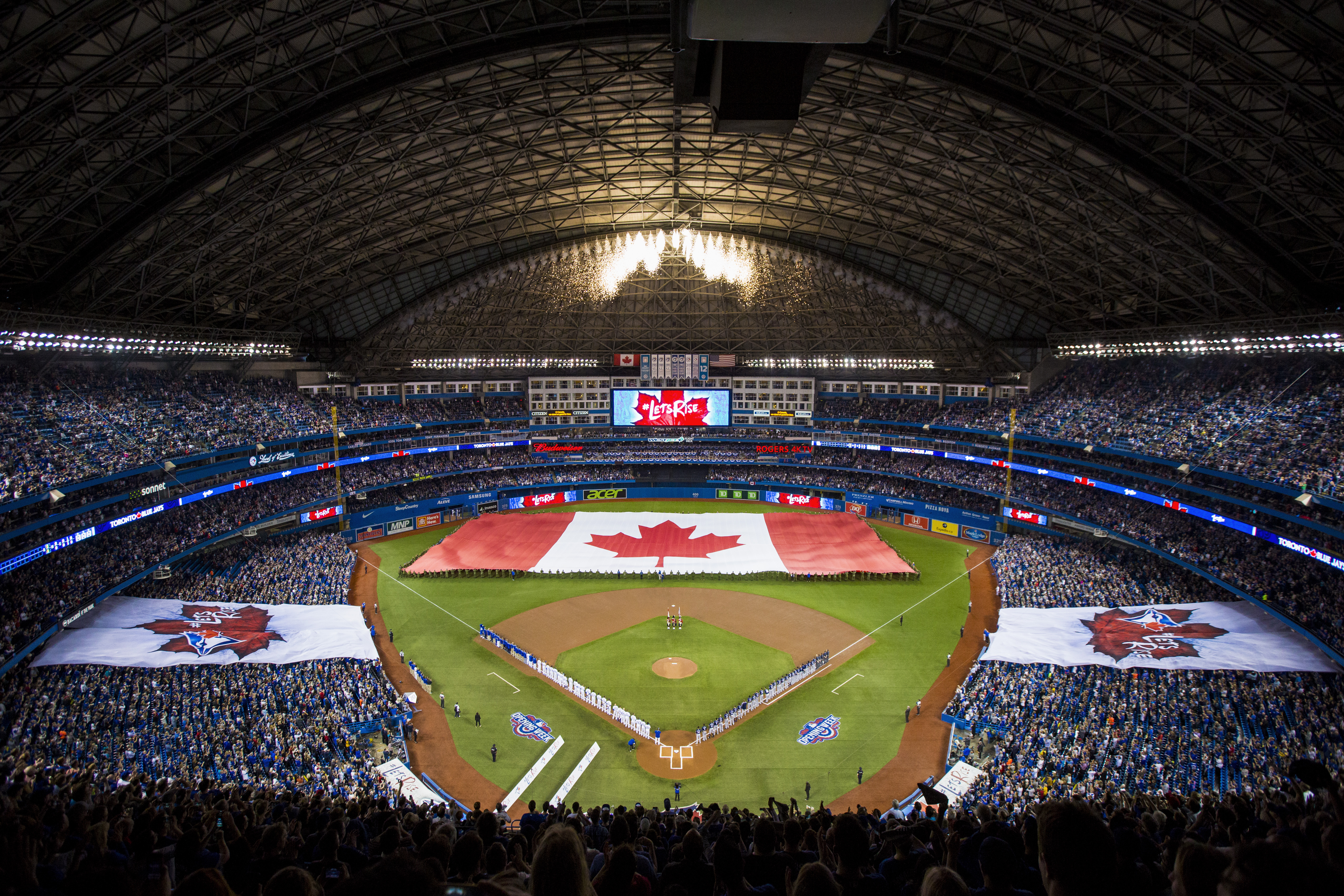 Milwaukee Brewers v Toronto Blue Jays